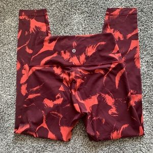 Lululemon High Waisted Wunder Under tights